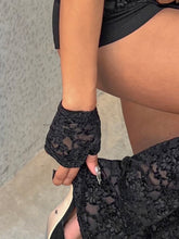 Raven Gloves